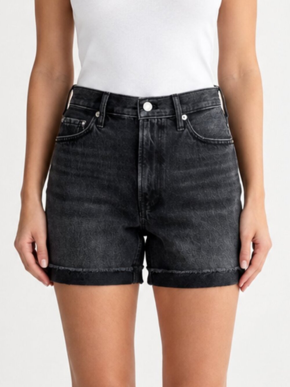 Everlane The Denim Short Raw Hem Mid-Rise Washed Black Size 25
